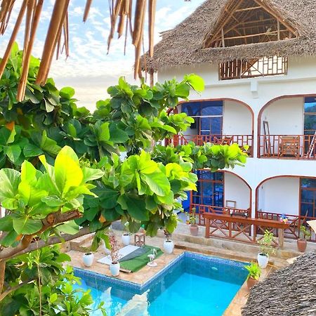 Utulivu Bungalow นูงวี ภายนอก รูปภาพ