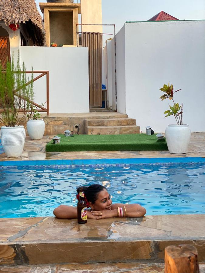 Utulivu Bungalow นูงวี ภายนอก รูปภาพ