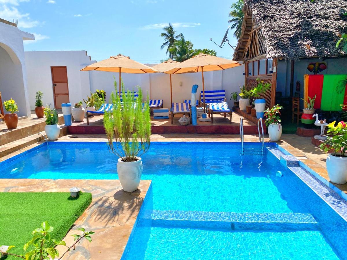Utulivu Bungalow นูงวี ภายนอก รูปภาพ
