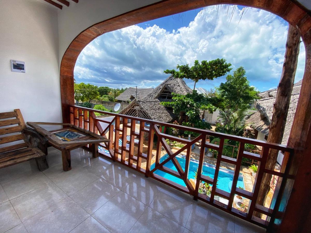 Utulivu Bungalow นูงวี ภายนอก รูปภาพ