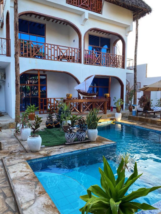 Utulivu Bungalow นูงวี ภายนอก รูปภาพ